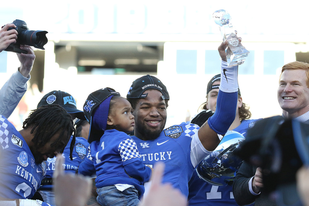 Kentucky's Lynn Bowden will enter NFL draft after Belk Bowl - The