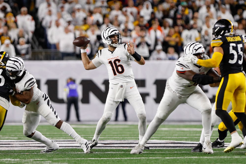 Thorman's Snaps and Pace: Week 8