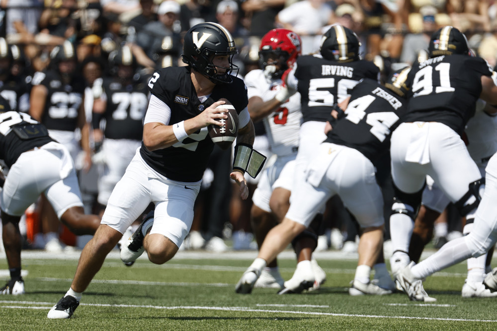 CFB DFS Top Plays: Week 7 (Saturday Night)